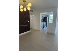 9400 W Flagler St APT 413, Miami, FL 33174, Sold 04/11/25