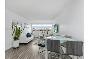 111 Golden Isles Dr APT F4, Hallandale Beach, FL 33009, Sold 08/28/24