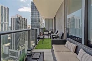 45 SW 9th St Apt 3502, Miami, FL 33130, - MLS#A11592096