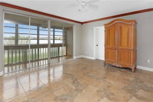 18707 NE 14th Ave APT 526, Miami, FL 33179, Sold 08/16/24