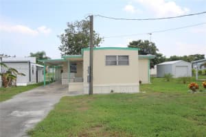 1044 Peach St, Okeechobee, FL 34974, Sold 08/26/24