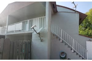 15400 SW 81st Cir Ln APT 104, Miami, FL 33193, Sold 05/23/25
