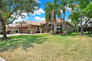 10615 NW 61st Ct, Parkland, FL 33076, Sold 08/06/24