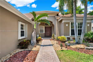 10615 NW 61st Ct, Parkland, FL 33076, Sold 08/06/24