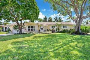 15645 SW 77th Ave, Palmetto Bay, FL 33157, Sold 09/30/24