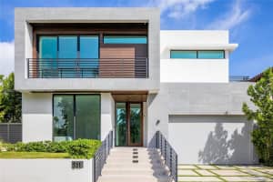 311 189th St, Sunny Isles Beach, FL 33160, Sold 09/17/24