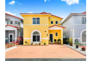 7211 W 24th Ave APT 2225, Hialeah, FL 33016, Sold 07/29/24