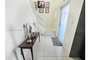 7211 W 24th Ave APT 2225, Hialeah, FL 33016, Sold 07/29/24