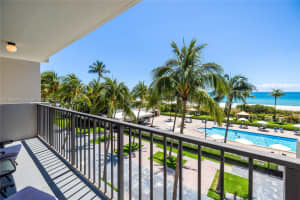 2625 Collins Ave APT 405, Miami Beach, FL 33140, Sold 02/27/25