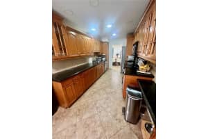 2750 N 34th Ave #9E, Hollywood, FL 33021, Sold 09/27/24