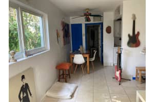 926 Michigan Ave APT 15, Miami Beach, FL 33139, Sold 10/02/24