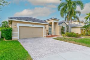 1251 Skylark Dr, Weston, FL 33327, Sold 10/08/24