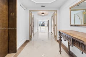 2600 Island Blvd APT 701, Aventura, FL 33160, Sold 12/13/24