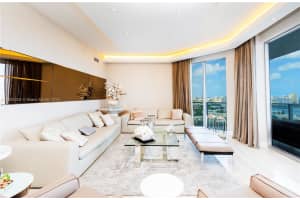 17301 Biscayne Blvd l-ph-10, North Miami Beach, FL 33160, - MLS#A11593326
