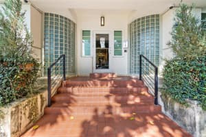 359 Meridian Ave # A-102, Miami Beach, FL 33139, - MLS#A11593435
