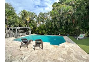 1417 NE 27th St, Wilton Manors, FL 33334, Sold 02/14/25