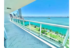 1800 N Bayshore Dr APT 2305, Miami, FL 33132, Sold 07/29/24