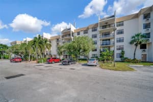 6195 Rock Island Rd APT 411, Tamarac, FL 33319, Sold 07/19/24