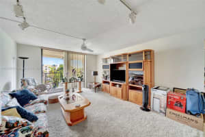 6195 Rock Island Rd APT 411, Tamarac, FL 33319, Sold 07/19/24