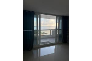 The Grand Doubletree, 1717 N Bayshore Dr a 1638, Miami, FL 33132, - MLS#A11593555
