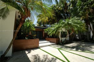 7530 Coquina Dr, North Bay Village, FL 33141, Sold 06/28/24