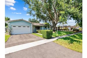 5501 Garfield St, Hollywood, FL 33021, Sold 10/07/24