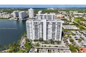 2851 NE 183rd St APT 2008E, Aventura, FL 33160, Sold 12/20/24