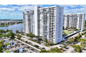 2851 NE 183rd St APT 2008E, Aventura, FL 33160, Sold 12/20/24