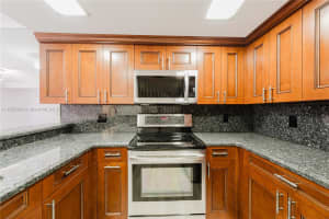 4421 SW 70th Terrace #4421, Davie, FL 33314, Sold 08/21/24