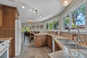 61 Jean La Fitte Dr, Key Largo, FL 33037, Sold 12/27/24