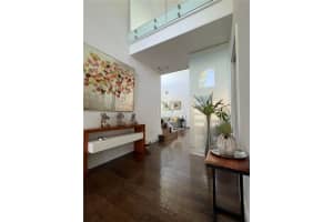 4571 NW 96th Pl, Doral, FL 33178, Sold 07/03/24