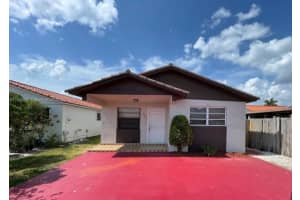 955 W 43rd Pl, Hialeah, FL 33012, Sold 07/08/24
