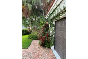 1130 Glenwood Ct, Weston, FL 33326, Sold 09/12/24