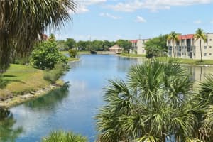 3051 E Sunrise Lakes Dr 211, Sunrise
