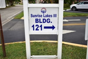 9420 Sunrise Lakes Blvd APT 211, Sunrise, FL 33322, Sold 10/31/24