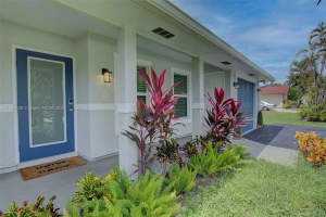 11640 SW 3rd St, Plantation, FL 33325, Sold 07/22/24