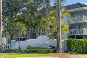8670 SW 212th St APT 304, Cutler Bay, FL 33189, Sold 07/17/24