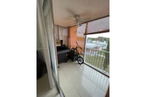 19781 SW 114th Ave Apt 343-9, Miami, FL 33157, Sold 06/27/24
