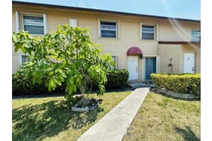 15280 SW 80th St APT 9, Miami, FL 33193, Sold 07/24/24