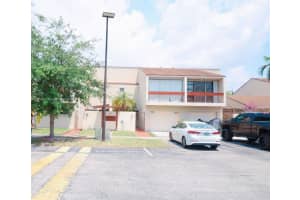 9139 Fontainebleau Blvd APT 4, Miami, FL 33172, Sold 07/31/24