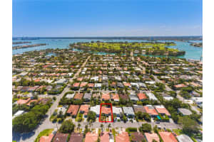 9032 Carlyle Ave, Surfside, FL 33154, Sold 01/02/25