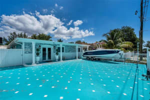 1651 Nw 111th St, Miami