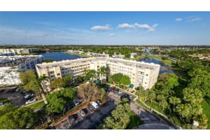 10770 NW 66th St APT 313, Doral, FL 33178, Sold 10/15/24