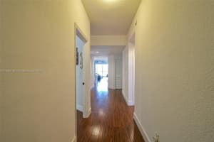 10770 NW 66th St APT 313, Doral, FL 33178, Sold 10/15/24
