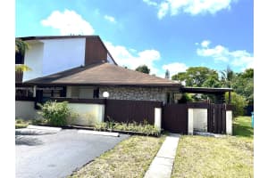 278 NE 200th Terrace #278, Miami, FL 33179, Sold 06/26/24