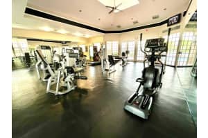 2850 N Oakland Forest Dr APT 309, Oakland Park, FL 33309, Sold 07/25/24