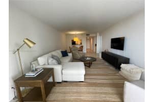 The Grand Doubletree, 1717 N Bayshore Dr a 1139, Miami, FL 33132, Sold 09/09/24