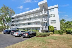 107 Royal Pk Dr #2h, Oakland Park, FL 33309, Sold 09/18/24
