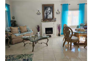 488 SE 4th St, Hialeah, FL 33010, Sold 11/14/24