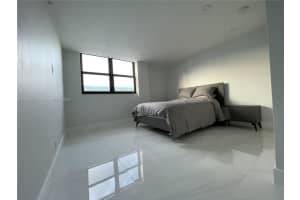 290 174th St APT 2309, Sunny Isles Beach, FL 33160, Sold 05/05/25